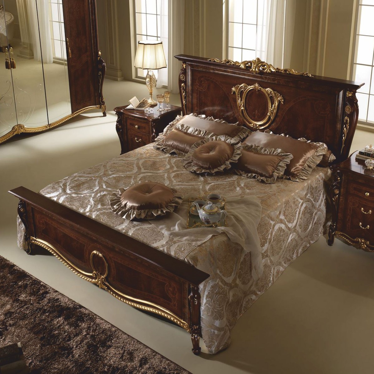 Luxury Hotel Beds by Casa Padrino: Where Craftsmanship Meets Hospitality Excellence